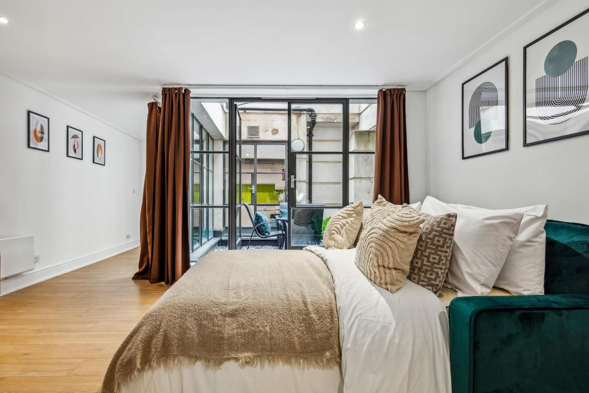 Holborn & Central London With Patio - Cityapartmentstay Exterior photo
